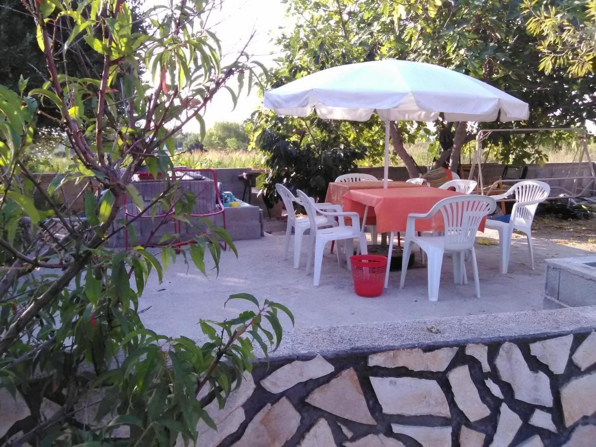 Apartment Vir - Pedinka 294E Luaran gambar